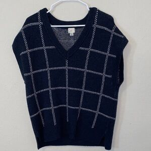 Navy blue and White Grid V-Neck Sweater Vest